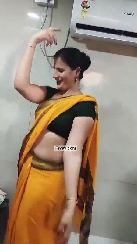 Big navel bhabi hot shorts video collection-2
