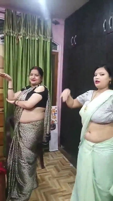 Big navel bhabi hot shorts video collection-3