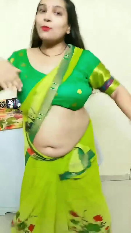 Big navel bhabi hot shorts video collection-3
