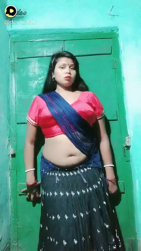 Big navel bhabi hot shorts video collection-4