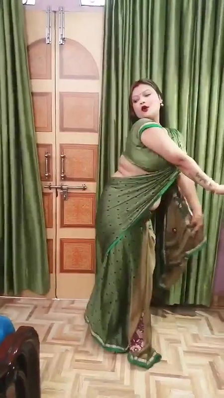 Big navel bhabi hot shorts video collection-9