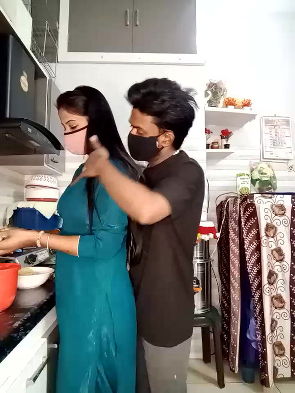 Stripchat-Public.Show-c-Best-Couple-2025.01.27.054653