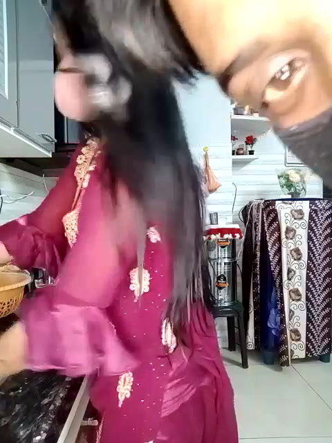 Stripchat-Public.Show-c-Best-Couple-2025.02.03.101633