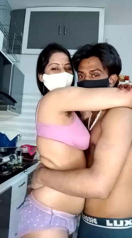 Stripchat-Public.Show-c-Best-Couple-2025.02.12.060238