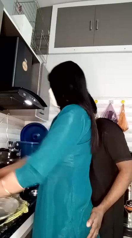 Stripchat-Public.Show-c-Best-Couple-2025.02.12.060238