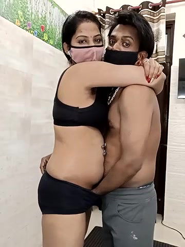 Stripchat-Public.Show-c-Best-Couple-2025.02.15.100606