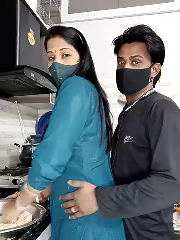 Stripchat-Public.Show-c-Best-Couple-2025.02.17.073145