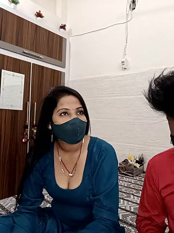 Stripchat-Public.Show-c-Best-Couple-2025.03.06.085134