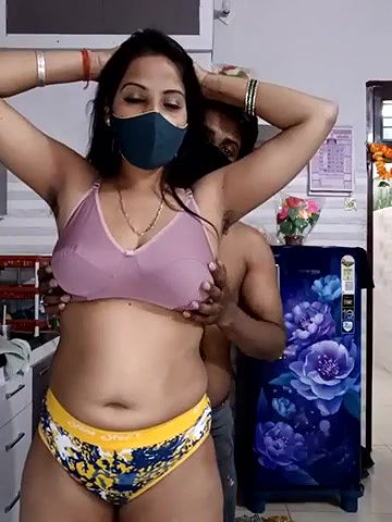 Stripchat-Public.Show-c-Best-Couple-2025.03.20.094532