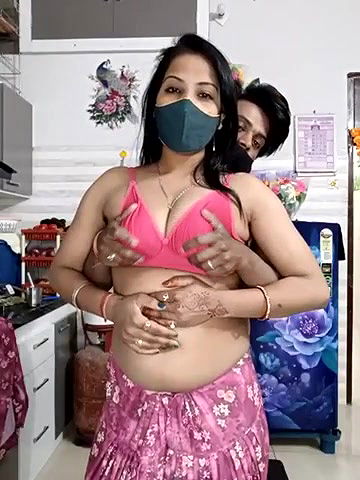 Stripchat-Public.Show-c-Best-Couple-2025.03.28.104105