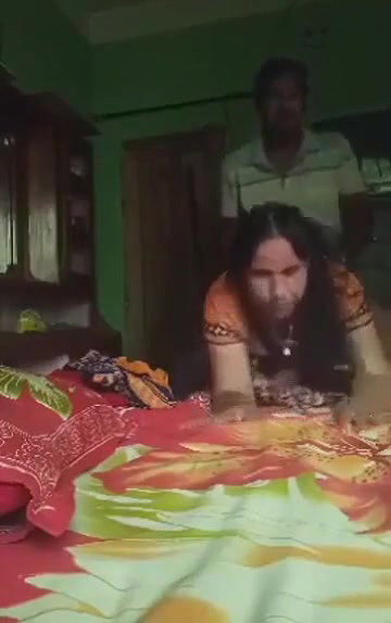 Desi village bhabi quick fuck