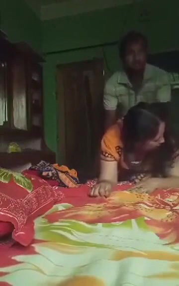 Desi village bhabi quick fuck