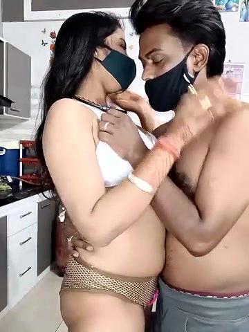 Stripchat-Public.Show-c-Best-Couple-2025.05.12.083110