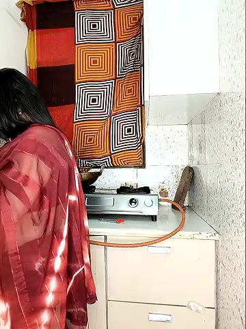 Stripchat-Public.Show-c-Fun_game-2025.03.04.063114