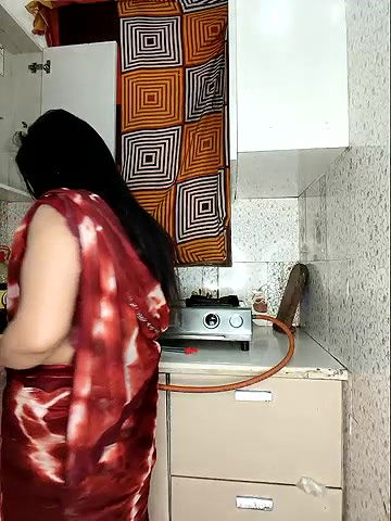 Stripchat-Public.Show-c-Fun_game-2025.03.04.063114