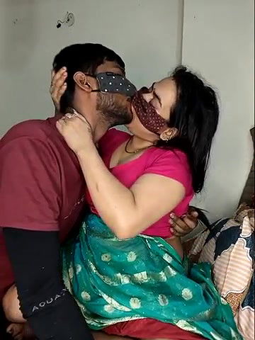 Stripchat-Public.Show-c-Fun_game-2025.03.15.101349