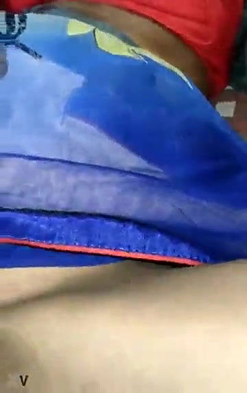 Desi sexy bhabi enjoy with bottle