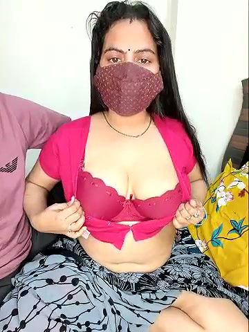 Stripchat-Public.Show-c-Fun_game-2025.05.02.170710