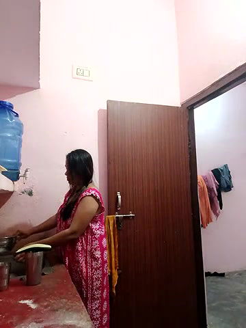 Stripchat-Public.Show-c-Hot-shot99-2025.02.28.213556