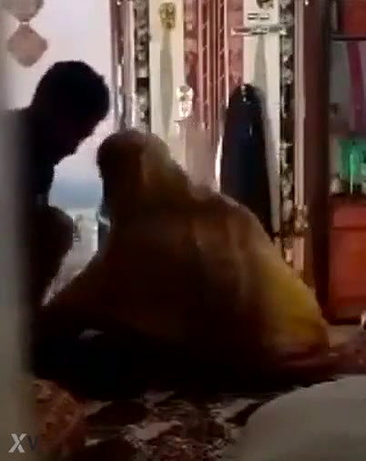 Desi village bhabi spy video