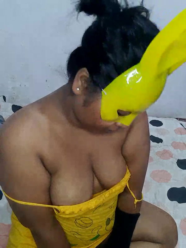 Stripchat-Public.Show-c-Masha_123-2025.04.18.093746