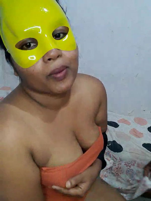 Stripchat-Public.Show-c-Masha_123-2025.04.25.074926