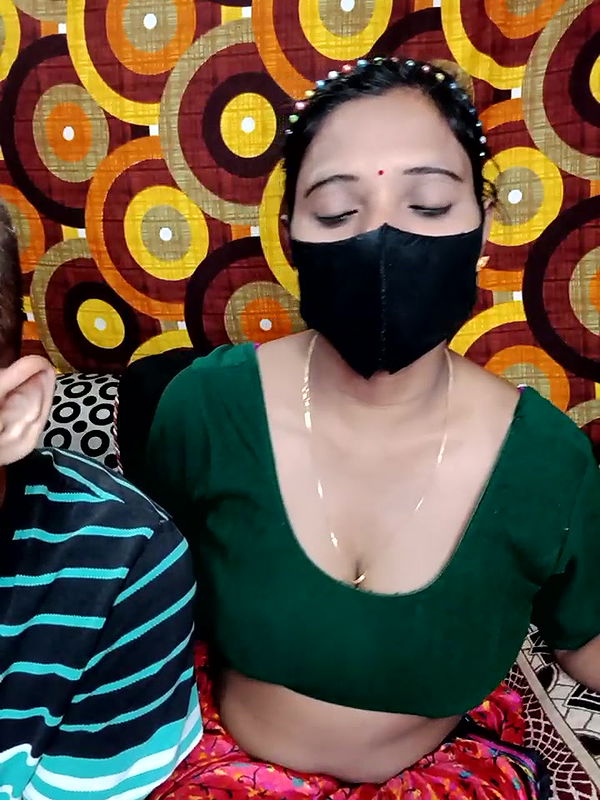 Stripchat-Public.Show-c-Riya_sam69-2025.06.01.215909