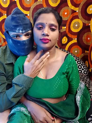 Stripchat-Public.Show-c-Riya_sam69-2025.06.17.170340