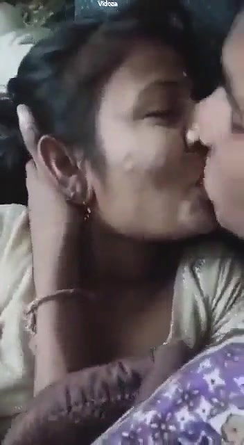 Newly married couples hot romance blowjob vid