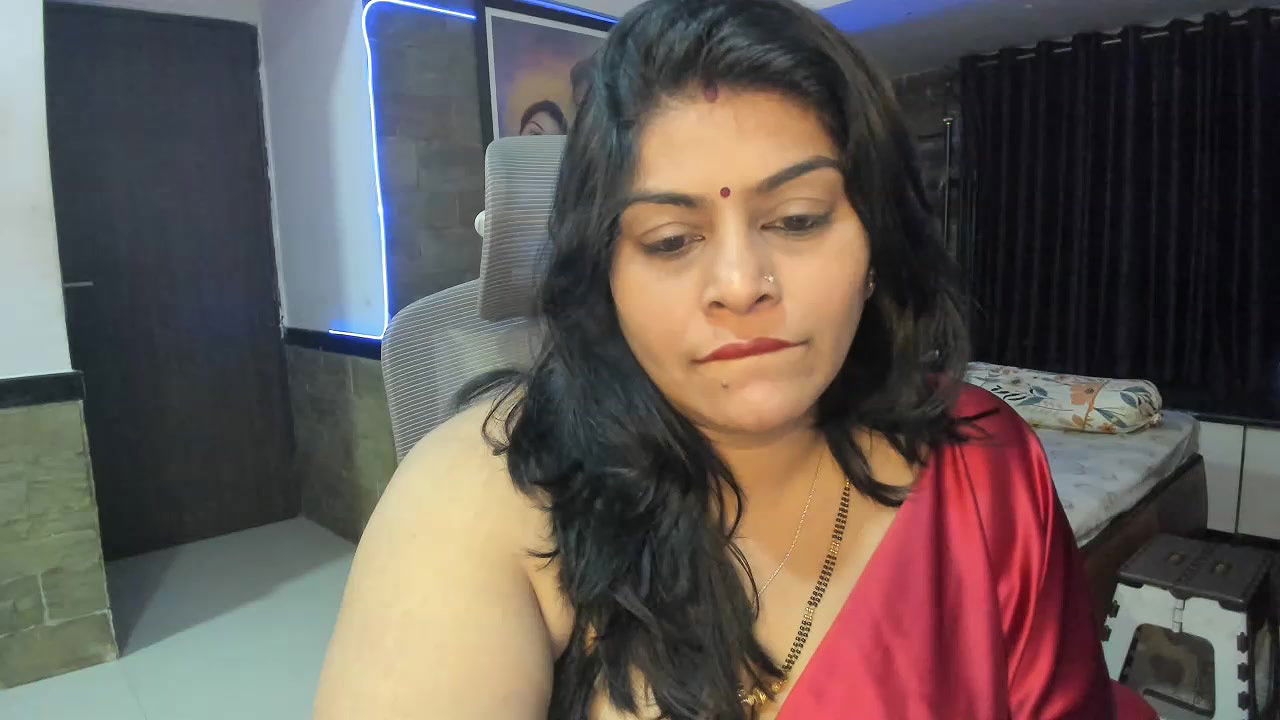 Stripchat-Public.Show-c-tarivishu23-2024.08.31.131744