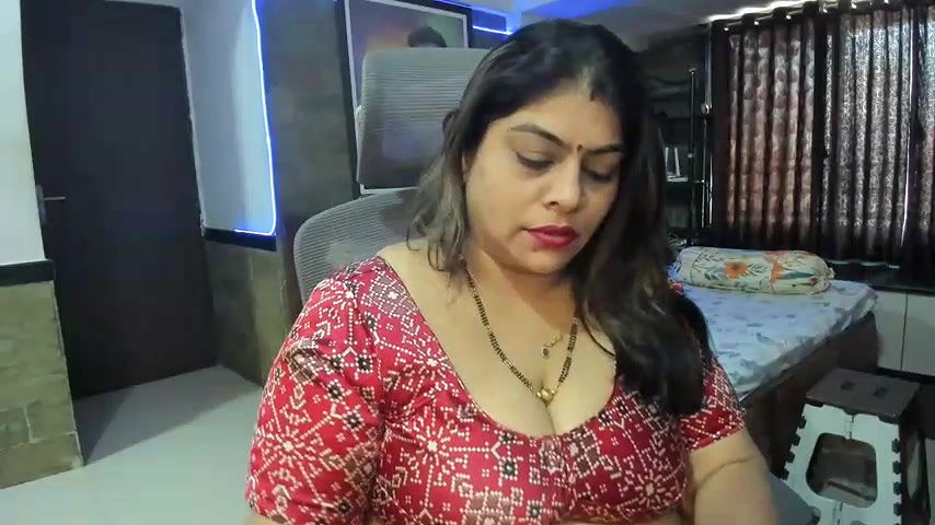 Stripchat-Public.Show-c-tarivishu23-2025.01.14.050733