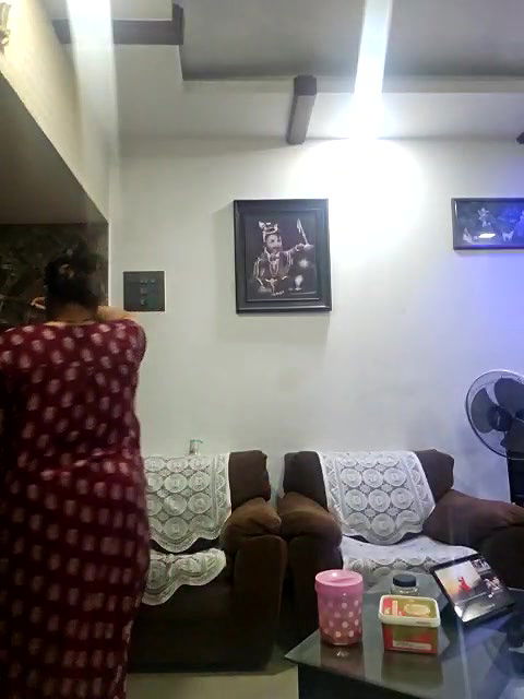 Stripchat-Public.Show-c-tarivishu23-2025.01.16.165904