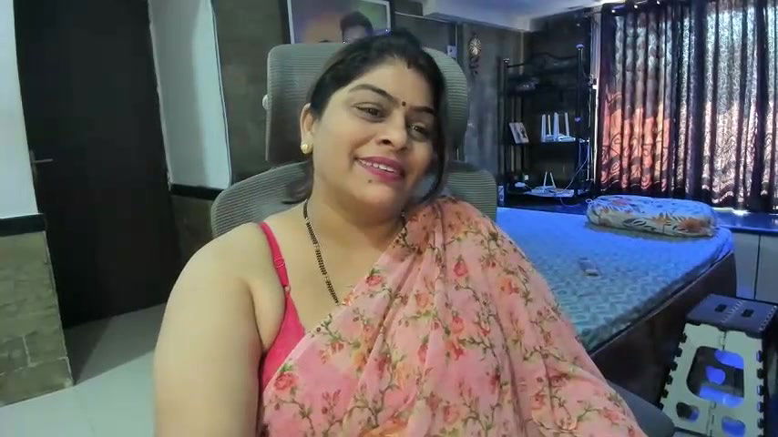 Stripchat-Public.Show-c-tarivishu23-2025.02.05.085949