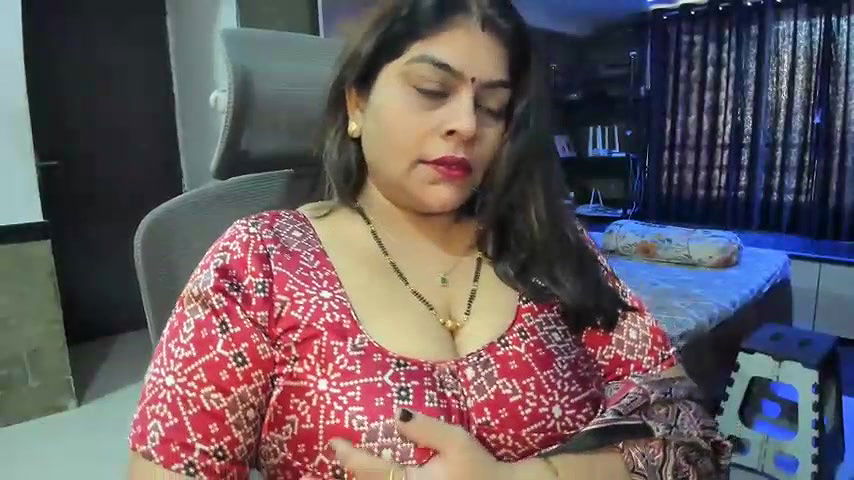 Stripchat-Public.Show-c-tarivishu23-2025.02.13.024158