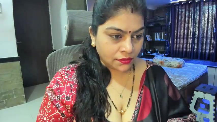 Stripchat-Public.Show-c-tarivishu23-2025.02.13.033553