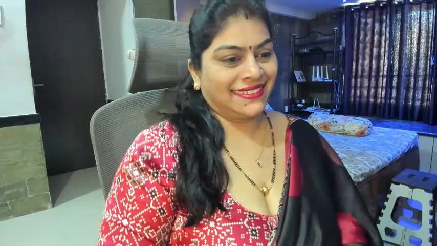 Stripchat-Public.Show-c-tarivishu23-2025.02.13.033553