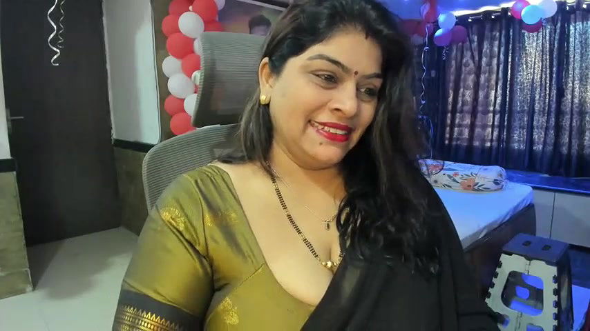 Stripchat-Public.Show-c-tarivishu23-2025.02.15.035544