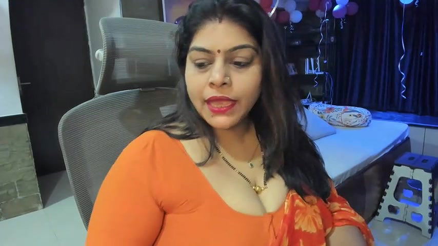 Stripchat-Public.Show-c-tarivishu23-2025.02.15.141008