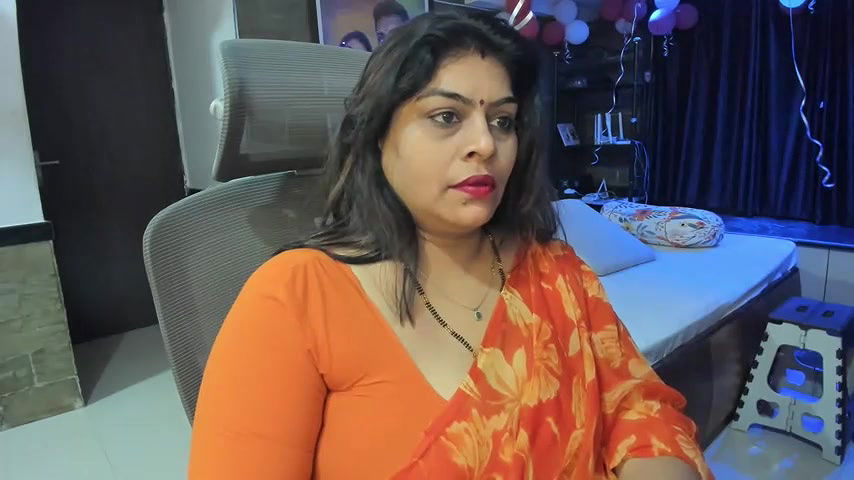 Stripchat-Public.Show-c-tarivishu23-2025.02.15.141151