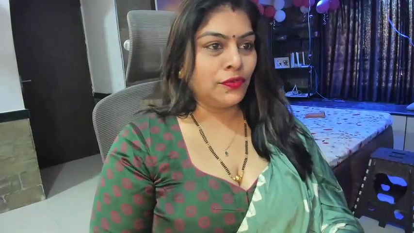 Stripchat-Public.Show-c-tarivishu23-2025.02.19.021319