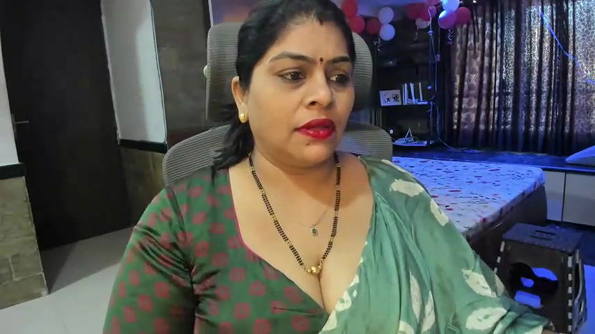 Stripchat-Public.Show-c-tarivishu23-2025.02.19.050000