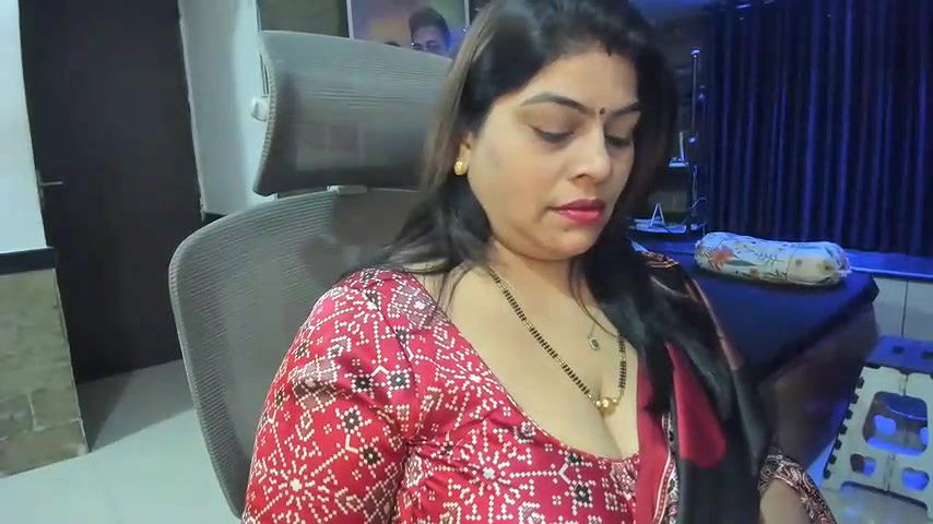 Stripchat-Public.Show-c-tarivishu23-2025.03.07.005131