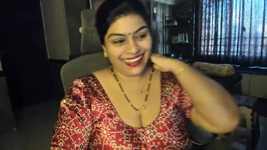 Stripchat-Public.Show-c-tarivishu23-2025.03.07.044032