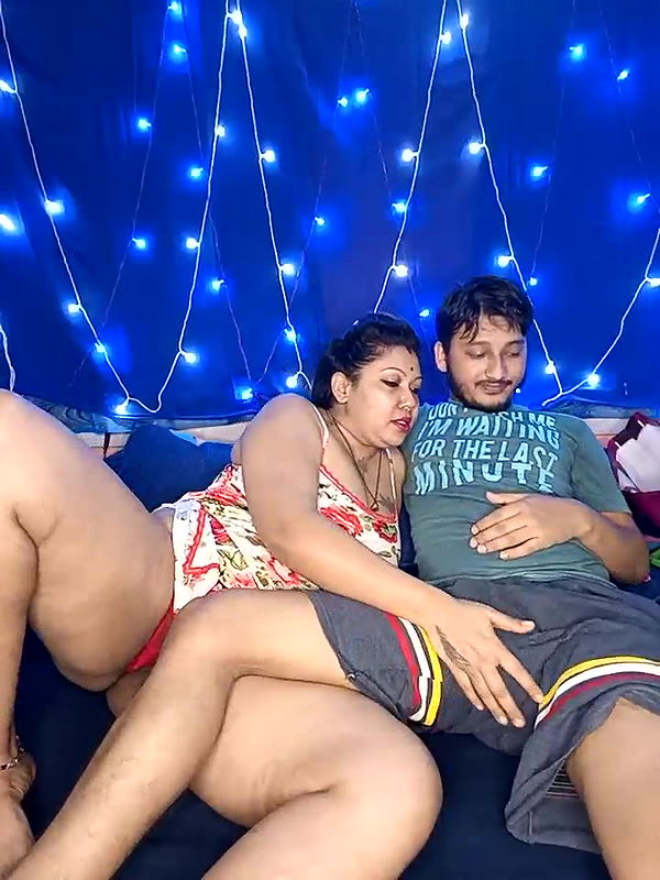 Stripchat-Public.Show-c-YOUR_LOVELY-40-2025.01.09.210418