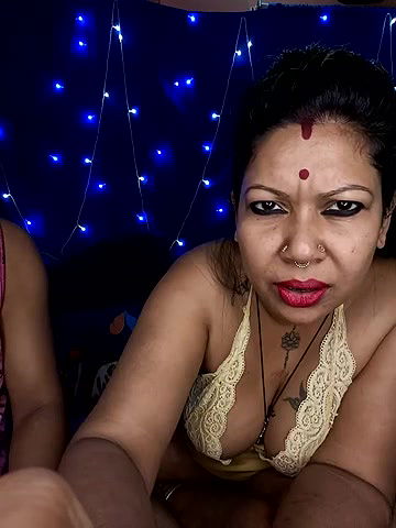 Stripchat-Public.Show-c-YOUR_LOVELY-40-2025.01.11.155932