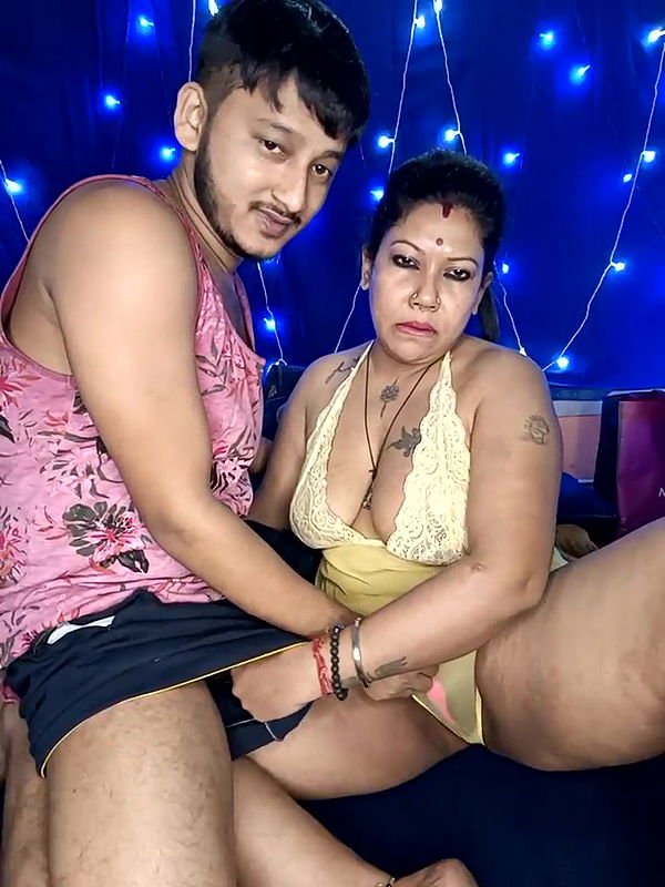 Stripchat-Public.Show-c-YOUR_LOVELY-40-2025.01.11.200626