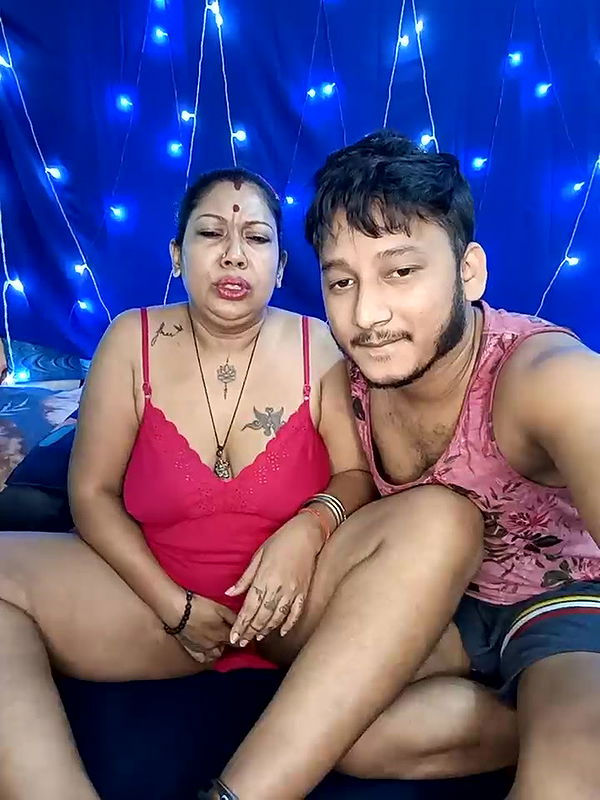 Stripchat-Public.Show-c-YOUR_LOVELY-40-2025.02.02.210659