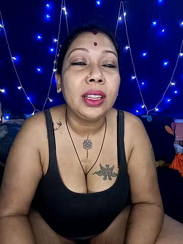 Stripchat-Public.Show-c-YOUR_LOVELY-40-2025.02.11.171011