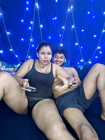 Stripchat-Public.Show-c-YOUR_LOVELY-40-2025.02.11.171011