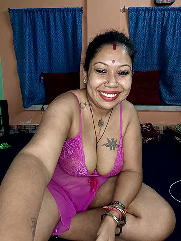 Stripchat-Public.Show-c-YOUR_LOVELY-40-2025.02.20.171821